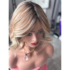 Raquel Welch “Unfiltered” wig in color Shaded Wheat New